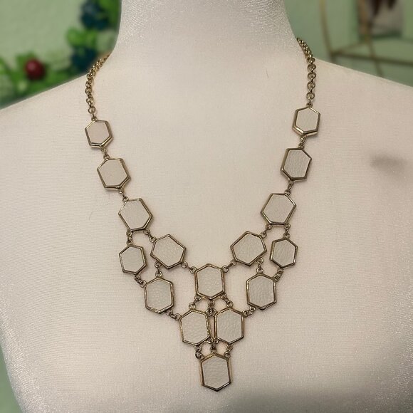 Statement Necklace by Ali Khan New York - Picture 1 of 6